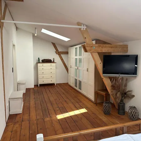 Apartmán Urlaub In Einer Historischen Wassermuehle An Der Trave