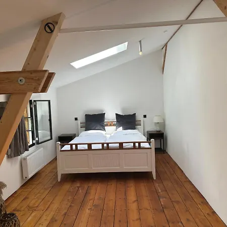 Urlaub In Einer Historischen Wassermuehle An Der Trave *