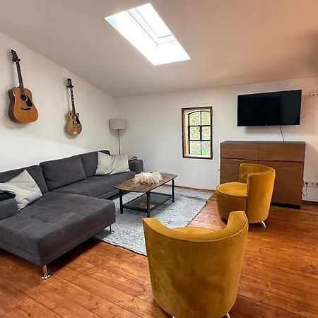 Appartement Urlaub In Einer Historischen Wassermuehle An Der Trave *